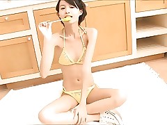 Asian Teen Shihono Lollipop..